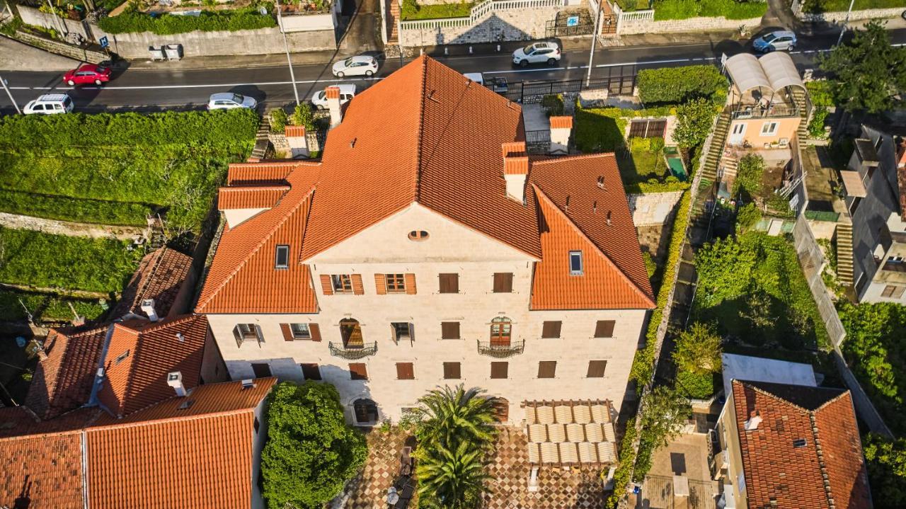Luxury Palace Apartment Котор Экстерьер фото